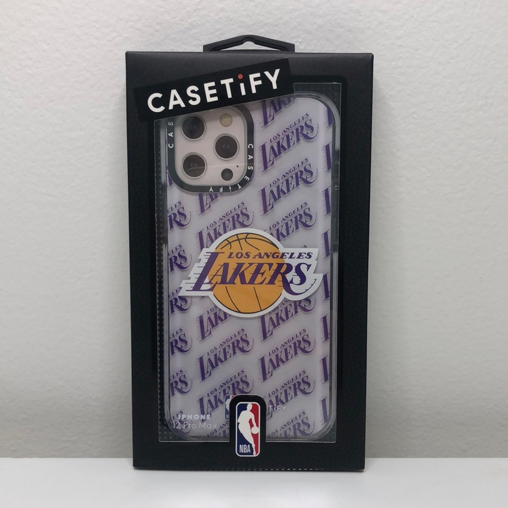 *NWB* LAKERS IPHONE 12 PRO MAX CASE